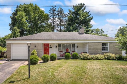 135 Sunbury Rd, Chillicothe, OH, 45601-3008 | Card Image