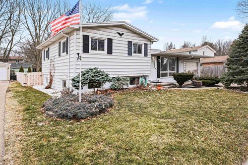 2509 Whitemore Pl, Saginaw, MI, 48602-3532 | Card Image