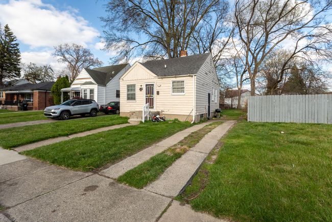 19672 Anglin St, House other with 2 bedrooms, 1 bathrooms and null parking in Detroit MI | Image 13