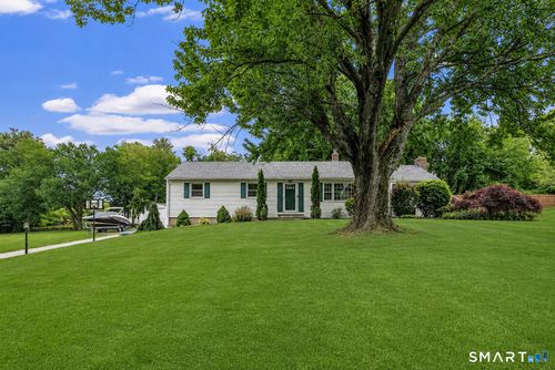 12 Laurel Wood Dr, Shelton, CT, 06484-4807 | Card Image
