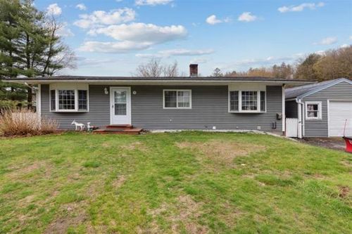 45 Chellis St, White River Junction, VT, 05001-6053 | Card Image