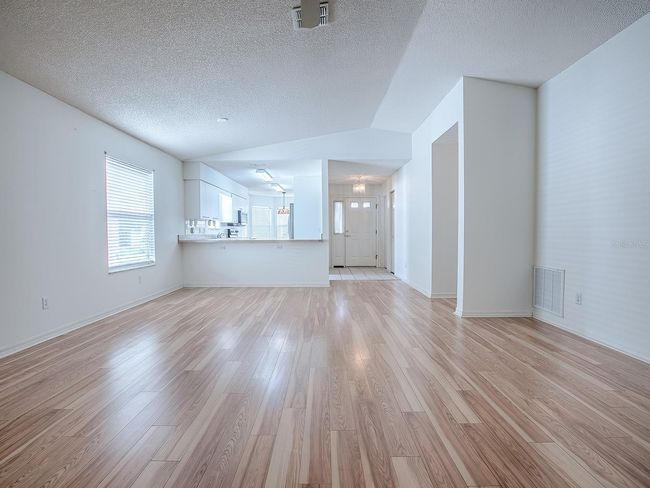 32708 Westwood Loop, House other with 2 bedrooms, 2 bathrooms and null parking in LEESBURG FL | Image 16