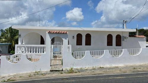 PR 922 Km 0.4 Bo. Collores, Las Piedras, PR, 00771 | Card Image