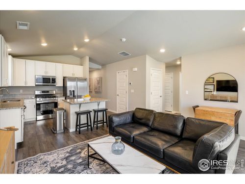 735 S Hoover Ave, Fort Lupton, CO, 80621-1201 | Card Image