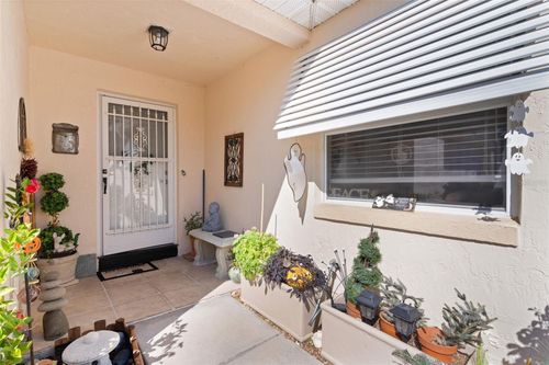 1025 Avalon Ave, THE VILLAGES, FL, 32159-5769 | Card Image