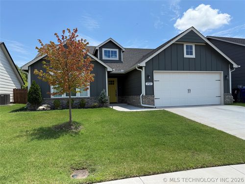 3721 N 39th St, Broken Arrow, OK, 74014-2374 | Card Image