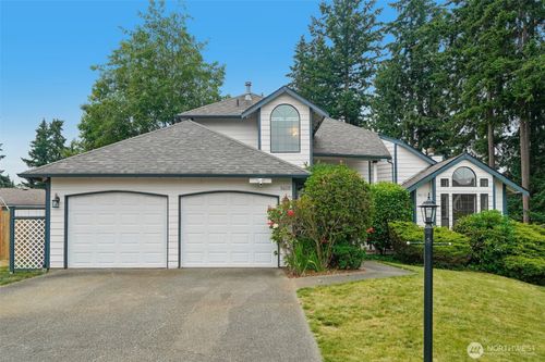 36110 23rd Pl S, Federal Way, WA, 98003-9152 | Card Image