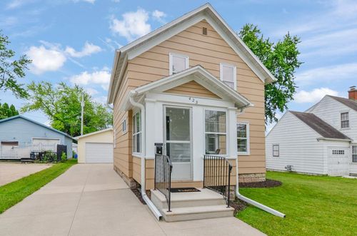423 W 7th Street, KAUKAUNA, WI, 54130 | Card Image