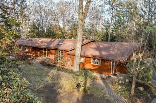 67 Shady Side Dr, Longmeadow, MA, 01106-2145 | Card Image