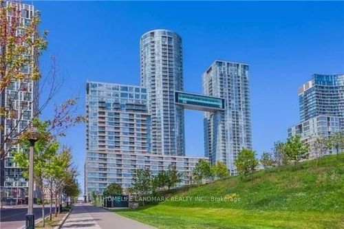 g17-26 Capreol Crt, Toronto, ON, M5V4A3 | Card Image