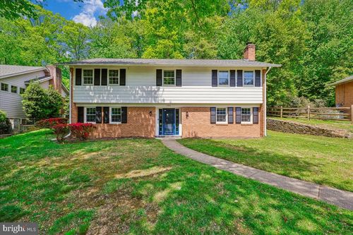 11506 Stonewood Ln, Rockville, MD, 20852-4310 | Card Image
