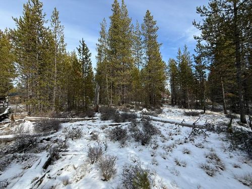 52842 Bridge Dr, La Pine, OR, 97739-8811 | Card Image