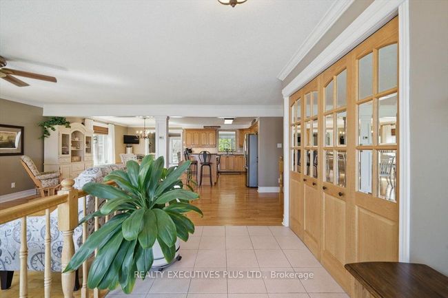 2935 Baseline Rd, House other with 5 bedrooms, 4 bathrooms and 10 parking in Saint-Pascal-Baylon ON | Image 5