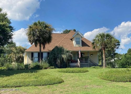 403 Emerald Landing Dr, Emerald Isle, NC, 28594-2407 | Card Image