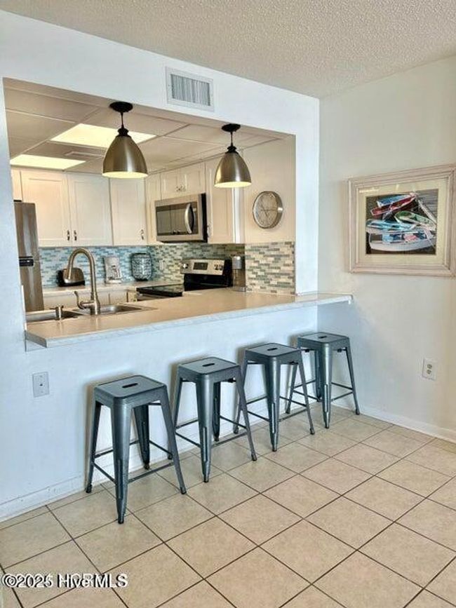 UNIT-2309 - 2000 New River Inlet Rd, Condo with 3 bedrooms, 2 bathrooms and null parking in N Topsail Beach NC | Image 5