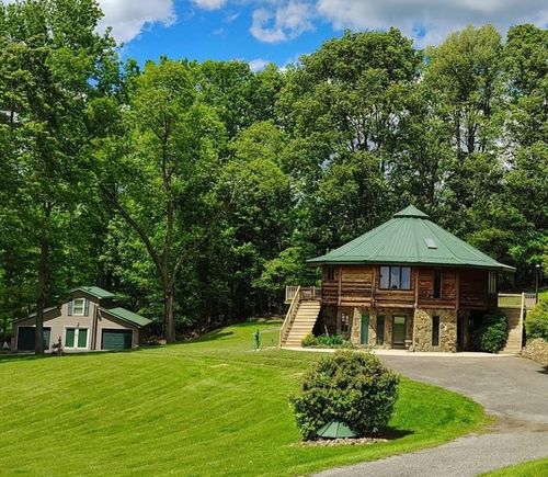 305 Forbes St, Cedar Bluff, VA, 24609 | Card Image