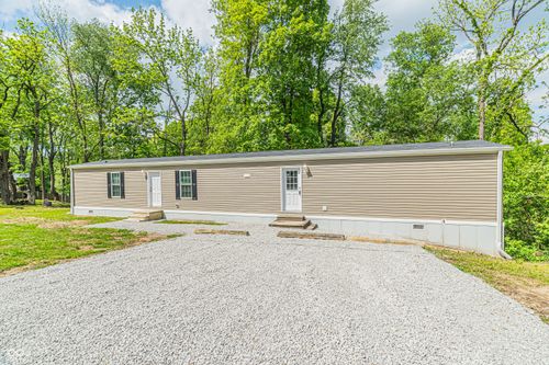 40 Lazy River Rd, Cloverdale, IN, 46120-8841 | Card Image