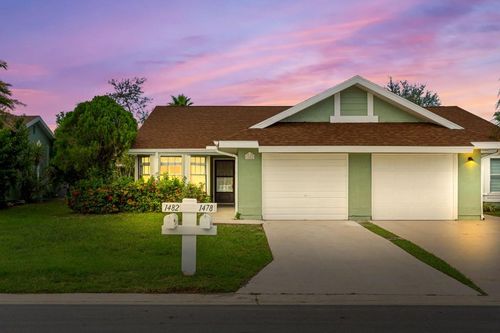 1482 Se Larkwood Cir, Port St Lucie, FL, 34952-4125 | Card Image