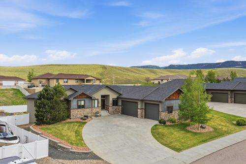 2819 Palmer Dr, Casper, WY, 82601-6086 | Card Image