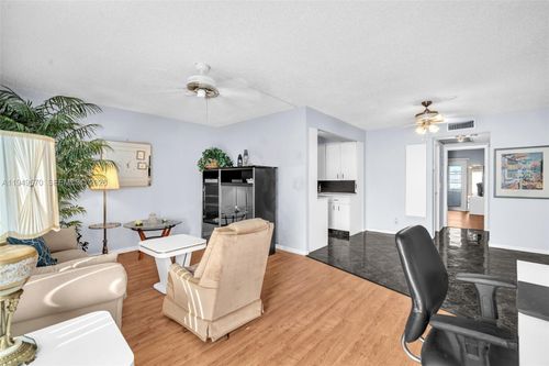 4051-4051 Newport N, Deerfield Beach, FL, 33442-2658 | Card Image