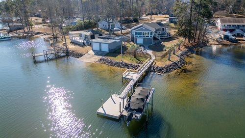 621 Tom Drafts Cir, Gilbert, SC, 29054-9381 | Card Image