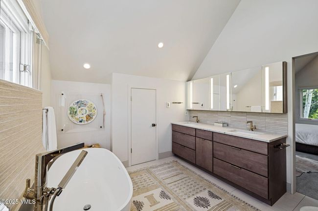 2036 Vermont Rd, House other with 4 bedrooms, 5 bathrooms and null parking in Vail CO | Image 25