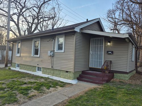 4690 Delaware St, Gary, IN, 46409-2541 | Card Image