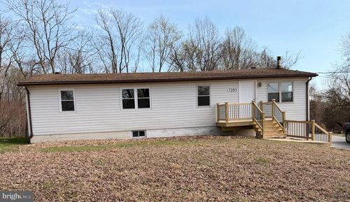 7285 Clyde Jones Rd, OWINGS, MD, 20736-3046 | Card Image