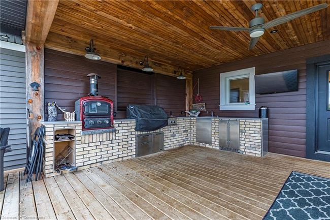 1506 6th Concession Rd W, House other with 4 bedrooms, 4 bathrooms and 20 parking in Flamborough ON | Image 41