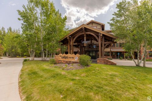 e211-2900 Deer Valley Dr E, Deer Valley, UT, 84060-1215 | Card Image