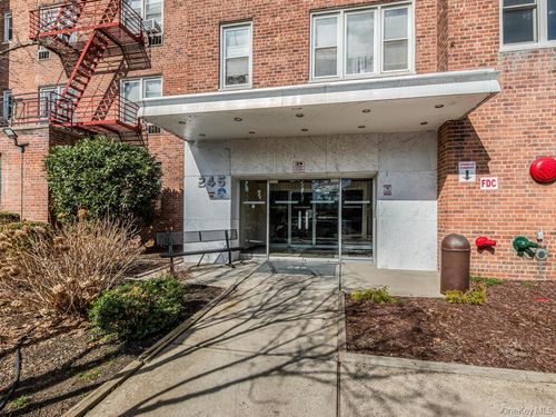 20-245 Rumsey Rd, Yonkers, NY, 10701-4500 | Card Image