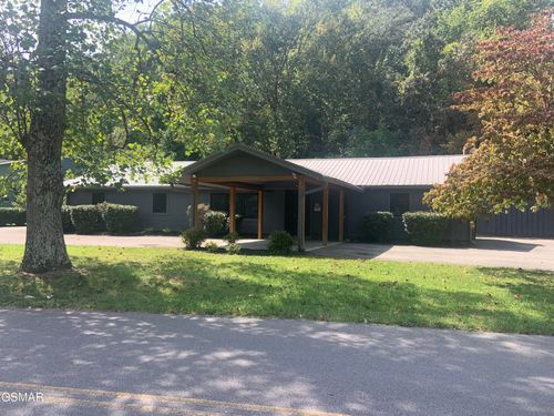 2824 Willa View Dr, Pigeon Forge, TN, 37863-3298 | Card Image