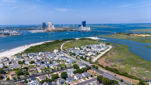 6 Ontario Dr, Brigantine, NJ, 08203-3607 | Card Image