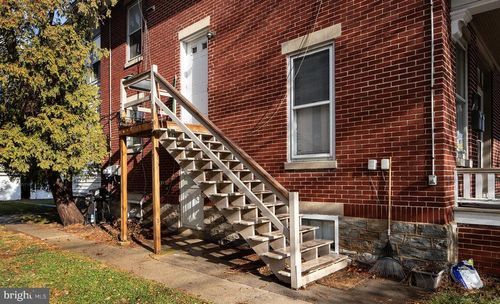 apt-2-433 E Main St, PALMYRA, PA, 17078-1830 | Card Image