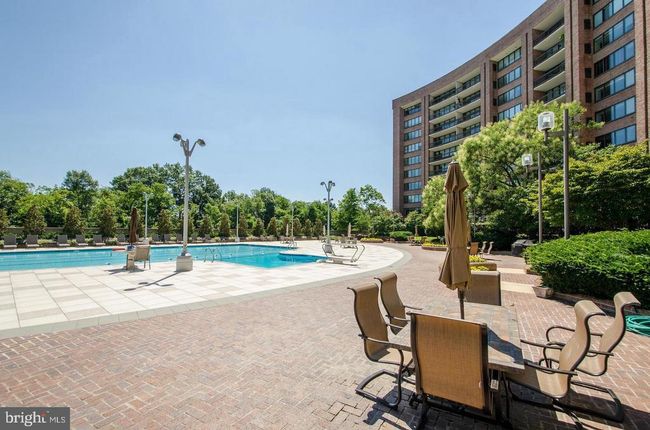 APT-713S - 1805 Crystal Dr, Condo with 3 bedrooms, 2 bathrooms and null parking in ARLINGTON VA | Image 45