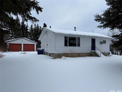 196 3 St W, Pierceland, SK, S0M2K0 | Card Image