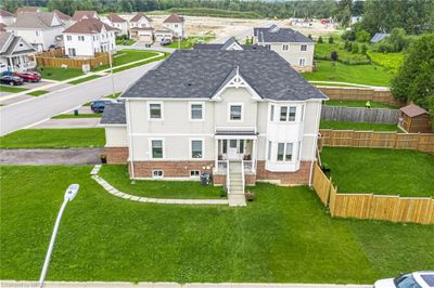 89 Todd Cres, House other with 4 bedrooms, 2 bathrooms and 4 parking in Grey ON | Image 3