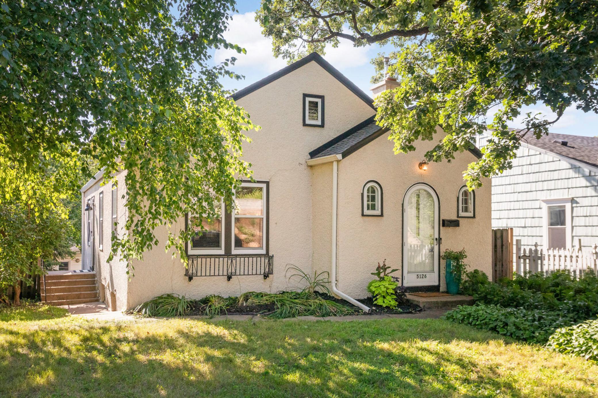 Chicago Ave, Minneapolis, MN 55417
