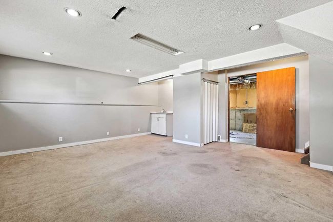 111 Allandale Close Se, House other with 3 bedrooms, 3 bathrooms and 2 parking in Calgary AB | Image 25