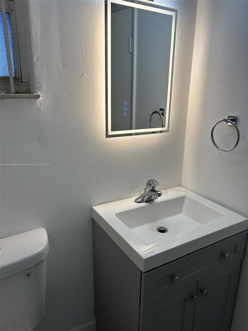 apt-108-8841 W Flagler St, Miami, FL, 33174-2421 | Card Image