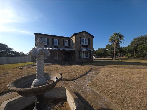 1401 Omohundro St, Rockport, TX, 78382-3205 | Card Image