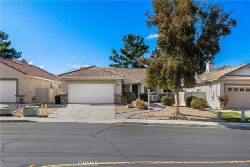 14549 Everest Way, Moreno Valley, CA, 92555 | Card Image