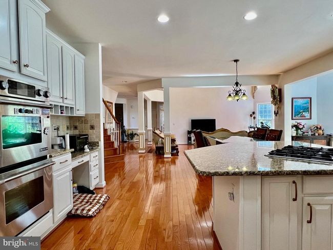 4718 Village Dr, House other with 5 bedrooms, 5 bathrooms and null parking in FAIRFAX VA | Image 49