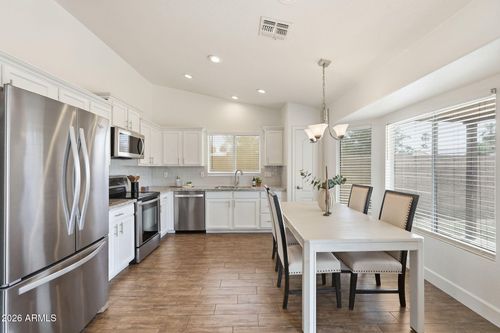 17808 N 145th Cir, Surprise, AZ, 85374-4252 | Card Image