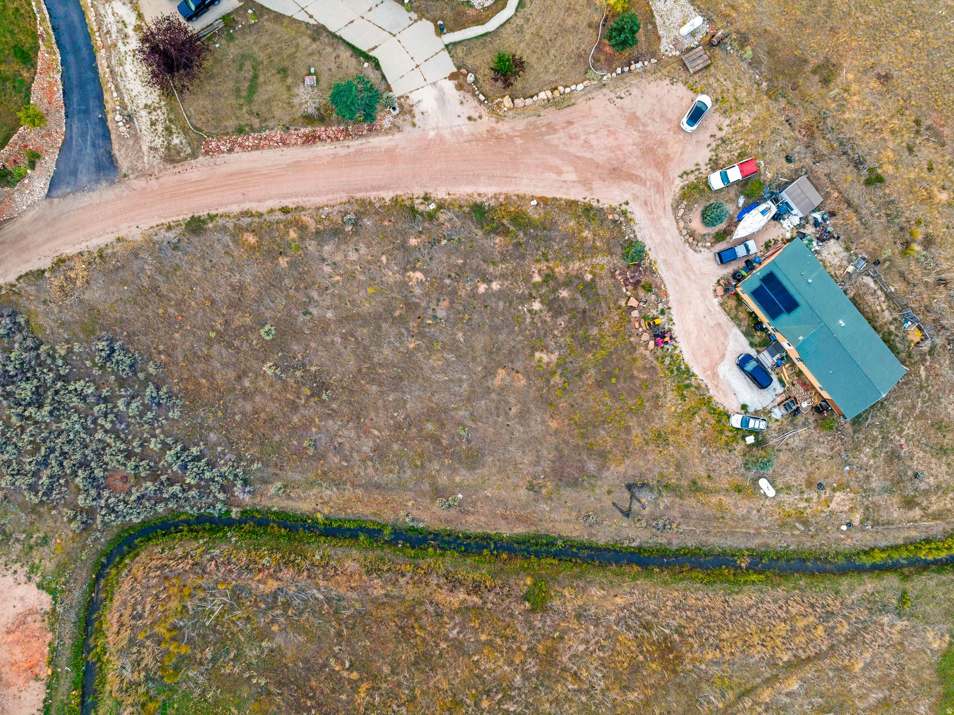 Land in Garden City 5