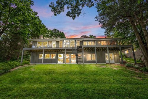 W2250 Oakwood Avenue, Green Lake, WI, 54941 | Card Image