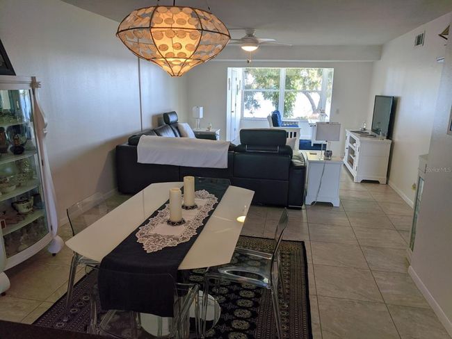 Dining/Living area | Image 4