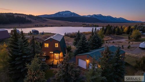 5083 Mallard Dr, Island Park, ID, 83429 | Card Image