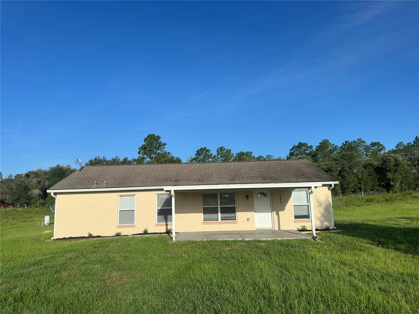 143rd Ct, Morriston, FL 32668