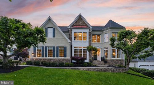 18919 Canoe Landing Ct, LEESBURG, VA, 20176-8218 | Card Image